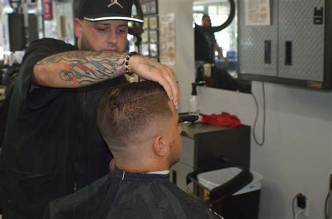 walk in barbers near me|barbers that take walk ins.